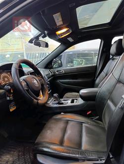 جیپ گراند شیرۆکی